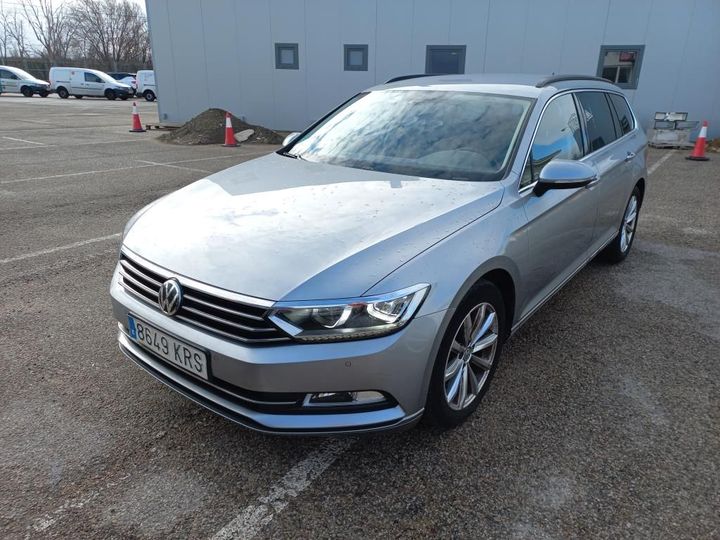 VOLKSWAGEN PASSAT 2018 wvwzzz3czke009110