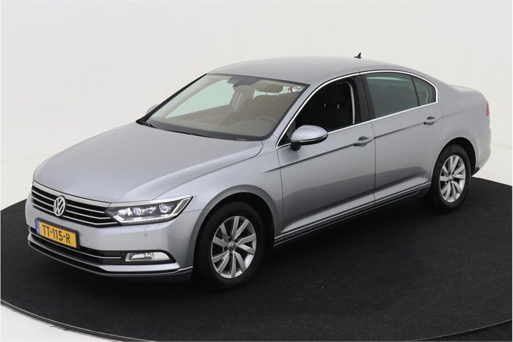 VOLKSWAGEN PASSAT 2018 wvwzzz3czke016385