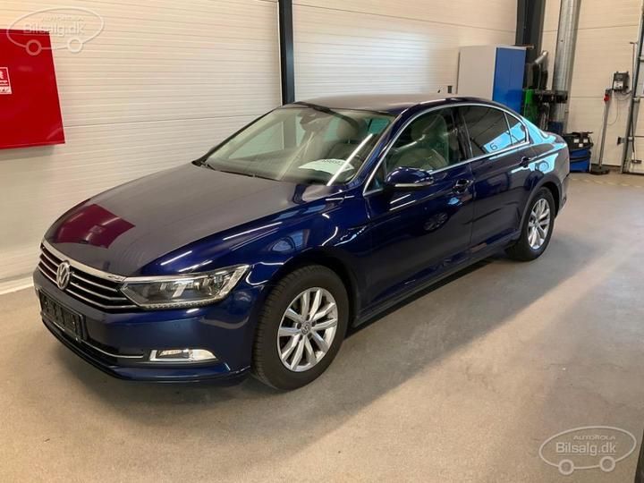 VOLKSWAGEN PASSAT 2018 wvwzzz3czke017547