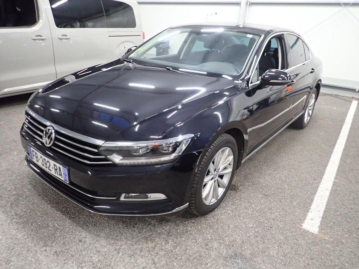 VOLKSWAGEN PASSAT 2018 wvwzzz3czke018683