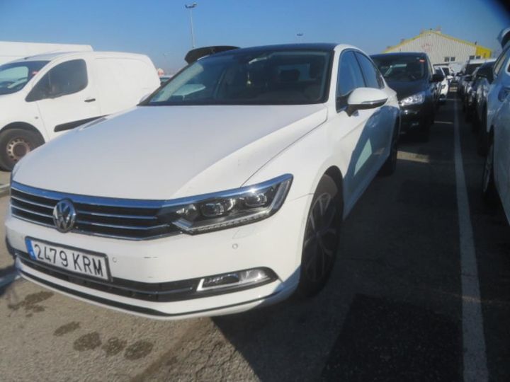 VOLKSWAGEN PASSAT 2018 wvwzzz3czke019246