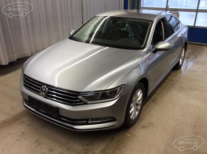 VOLKSWAGEN PASSAT 2018 wvwzzz3czke020287