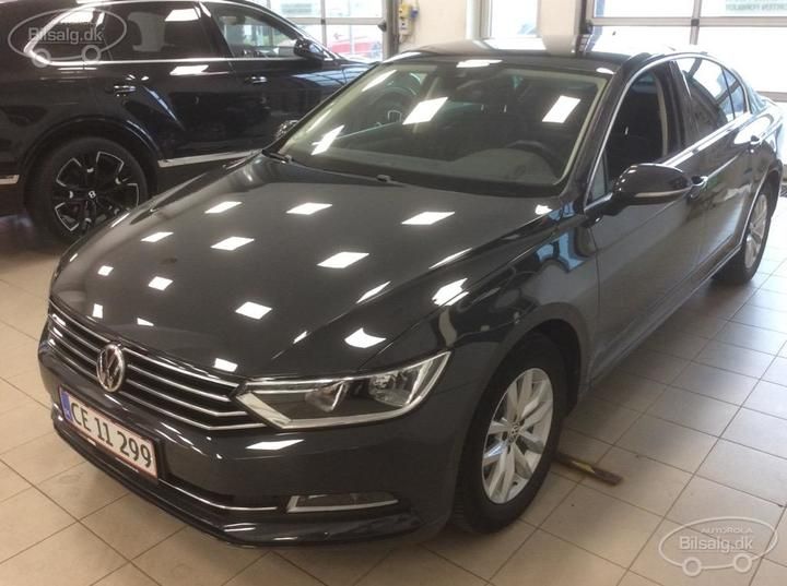 VOLKSWAGEN PASSAT 2018 wvwzzz3czke020572