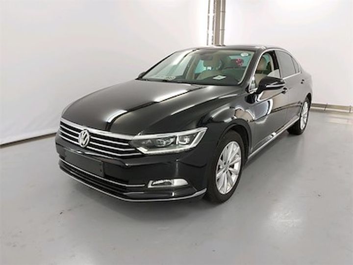 VOLKSWAGEN PASSAT 2018 wvwzzz3czke021739