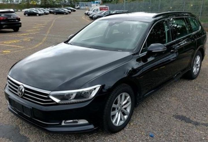 VOLKSWAGEN PASSAT 2018 wvwzzz3czke024123