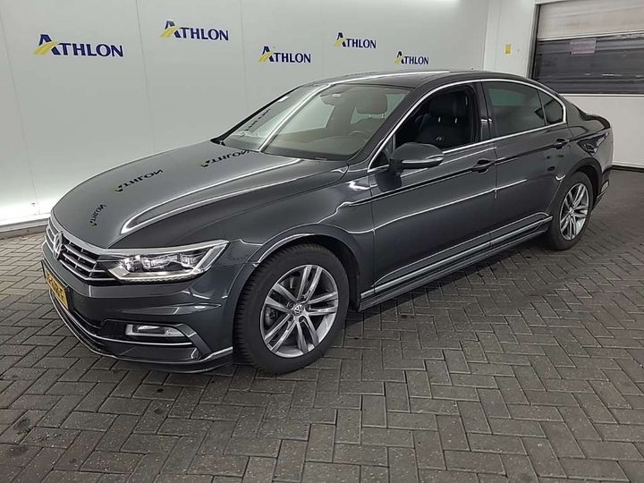 VOLKSWAGEN PASSAT 2018 wvwzzz3czke034918