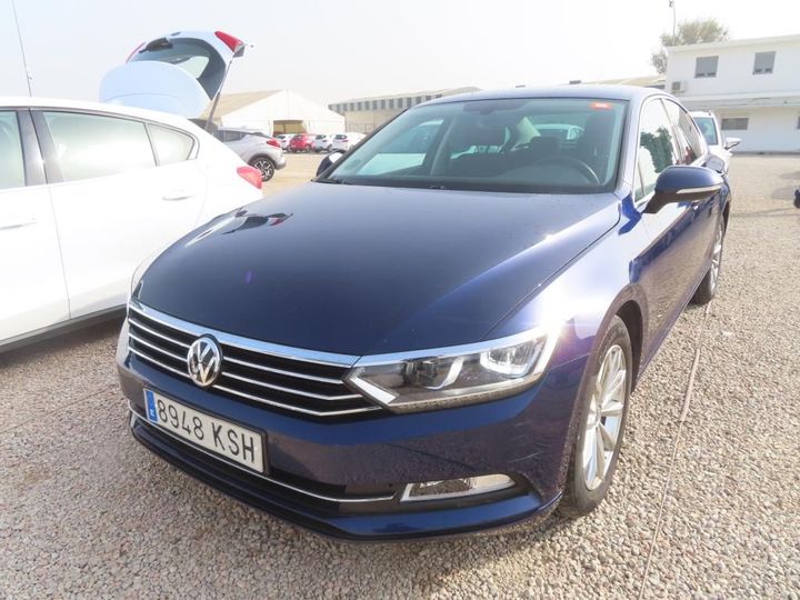 VOLKSWAGEN PASSAT 2018 wvwzzz3czke035695