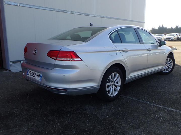 VOLKSWAGEN PASSAT 2018 wvwzzz3czke037785