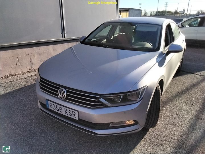 VOLKSWAGEN PASSAT 2018 wvwzzz3czke041390