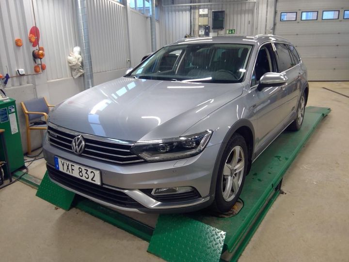 VOLKSWAGEN PASSAT 2019 wvwzzz3czke043963