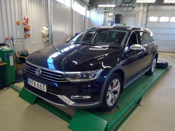 VOLKSWAGEN PASSAT 2019 wvwzzz3czke044811