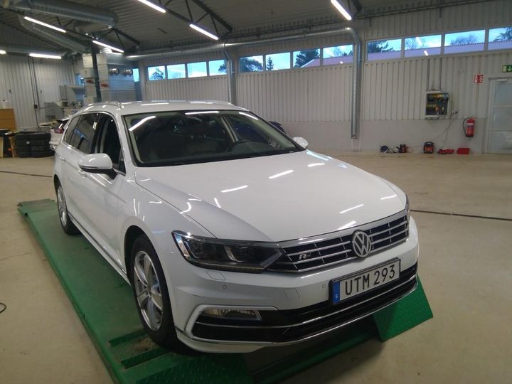 VOLKSWAGEN PASSAT 2019 wvwzzz3czke046266