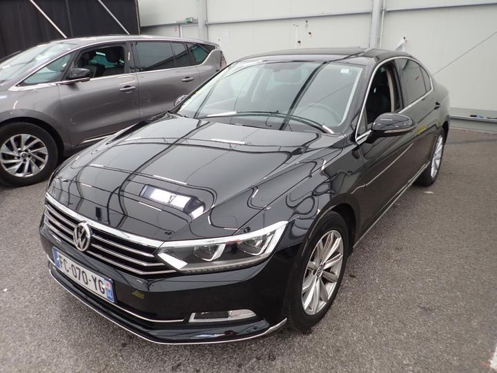 VOLKSWAGEN PASSAT 2019 wvwzzz3czke048056