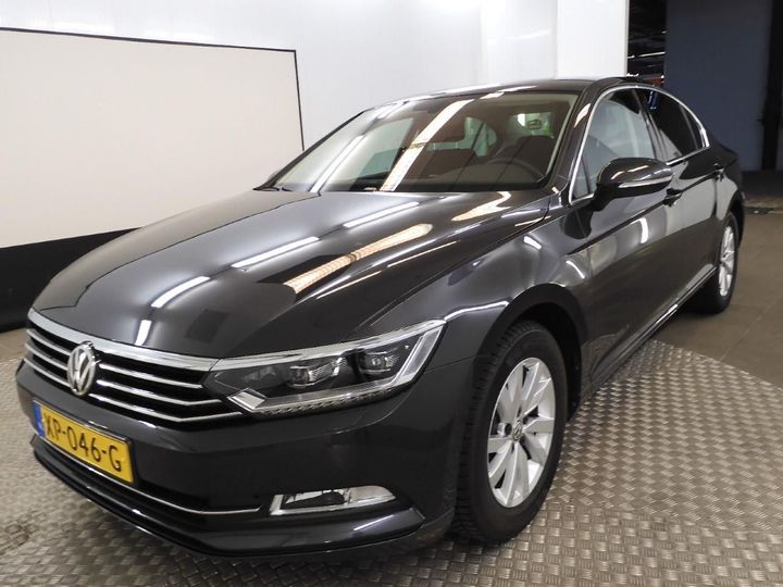 VOLKSWAGEN PASSAT 2019 wvwzzz3czke059393