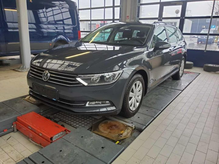 VOLKSWAGEN PASSAT 2019 wvwzzz3czke067296