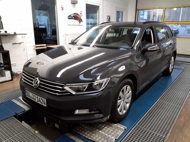 VOLKSWAGEN PASSAT 2019 wvwzzz3czke067853