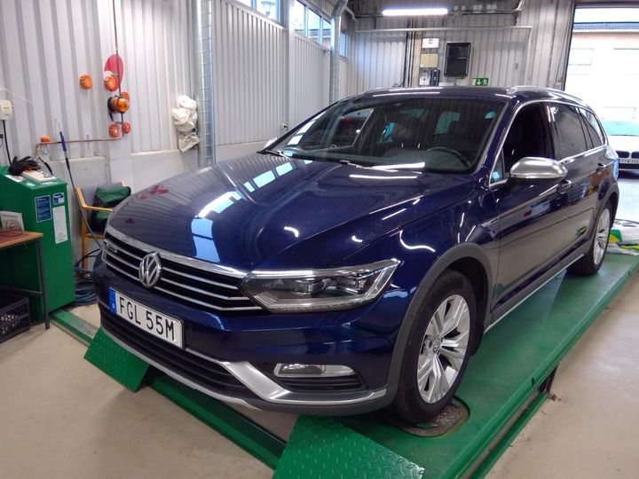 VOLKSWAGEN PASSAT 2019 wvwzzz3czke071399