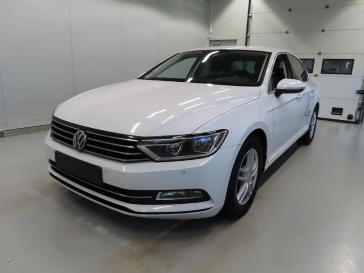 VOLKSWAGEN PASSAT 2019 wvwzzz3czke072232