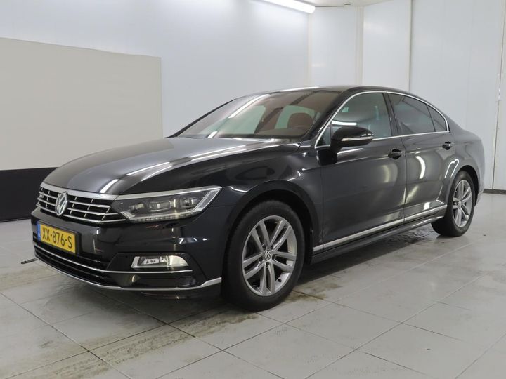 VOLKSWAGEN PASSAT 2019 wvwzzz3czke081140