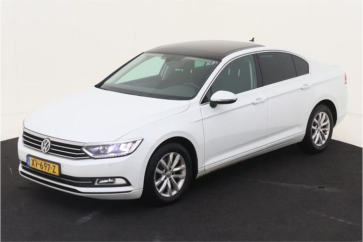 VOLKSWAGEN PASSAT 2019 wvwzzz3czke082200