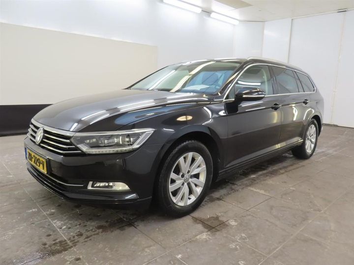 VOLKSWAGEN PASSAT 2019 wvwzzz3czke095296