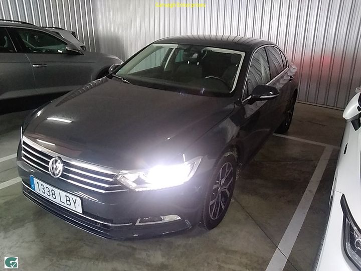 VOLKSWAGEN PASSAT 2019 wvwzzz3czke098953