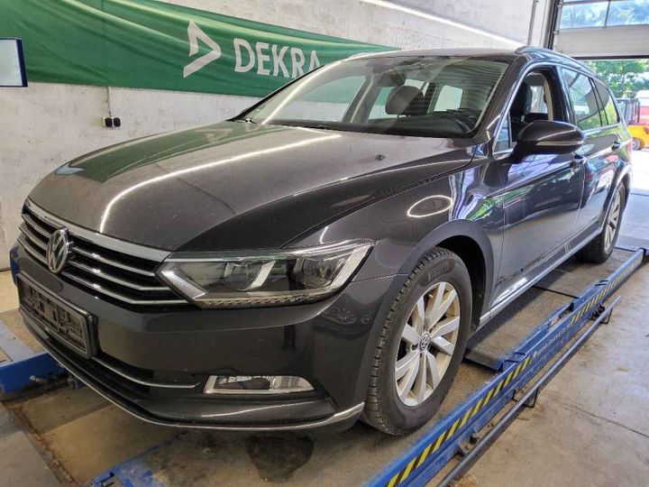 VOLKSWAGEN PASSAT 2019 wvwzzz3czke109488