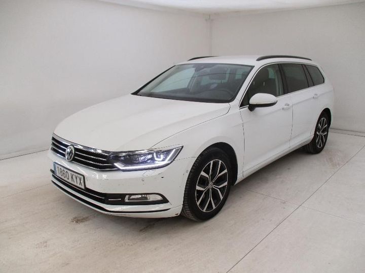 VOLKSWAGEN PASSAT 2019 wvwzzz3czke118507