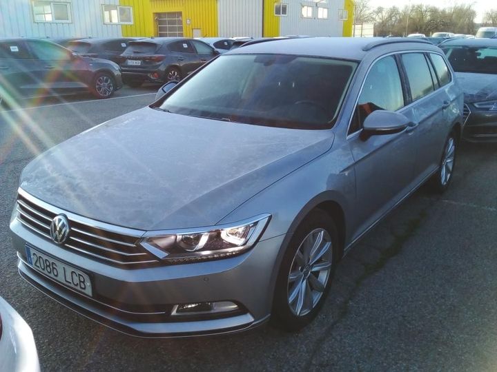 VOLKSWAGEN PASSAT 2019 wvwzzz3czke132415