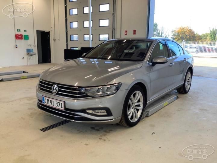 VOLKSWAGEN PASSAT 2019 wvwzzz3czle014255