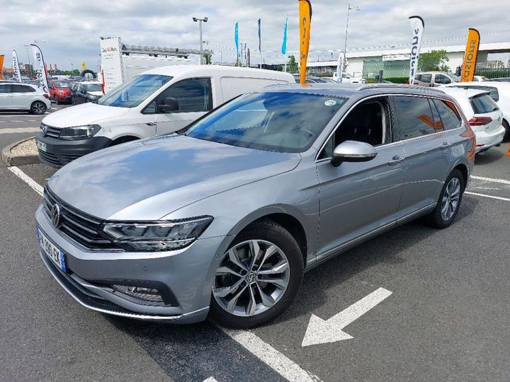 VOLKSWAGEN PASSAT 2019 wvwzzz3czle054648