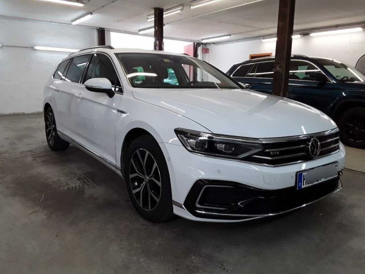 VOLKSWAGEN PASSAT 2019 wvwzzz3czle059057