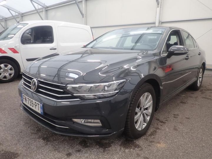 VOLKSWAGEN PASSAT 2019 wvwzzz3czle071674