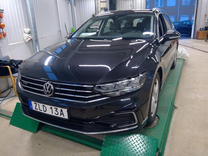 VOLKSWAGEN PASSAT 2020 wvwzzz3czle115649