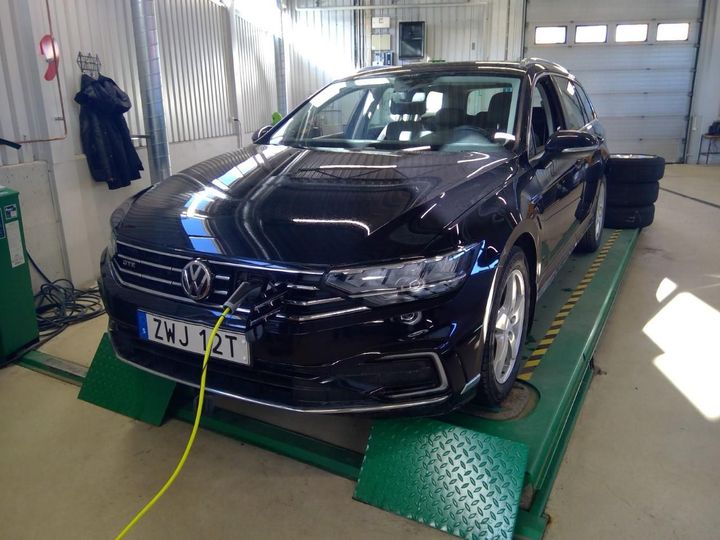 VOLKSWAGEN PASSAT 2020 wvwzzz3czle121836