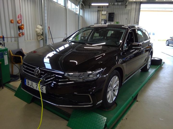 VOLKSWAGEN PASSAT 2020 wvwzzz3czle139909