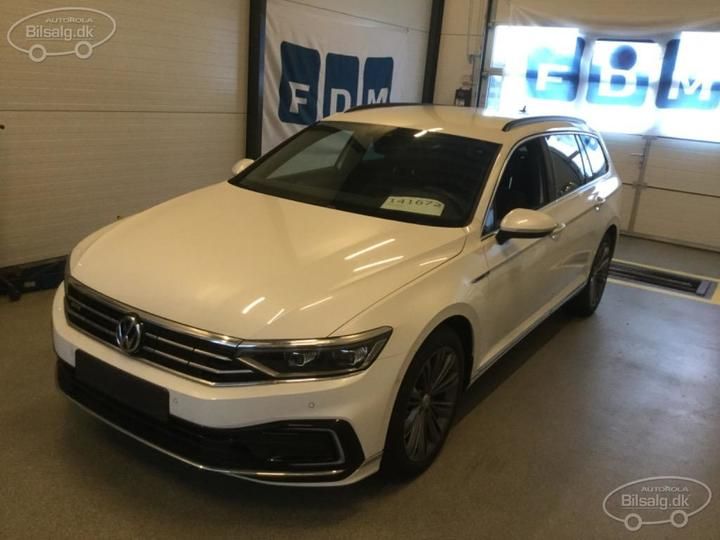 VOLKSWAGEN PASSAT 2020 wvwzzz3czle141672