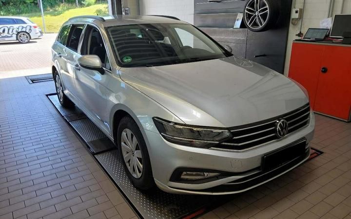 VOLKSWAGEN PASSAT 2020 wvwzzz3czme006523