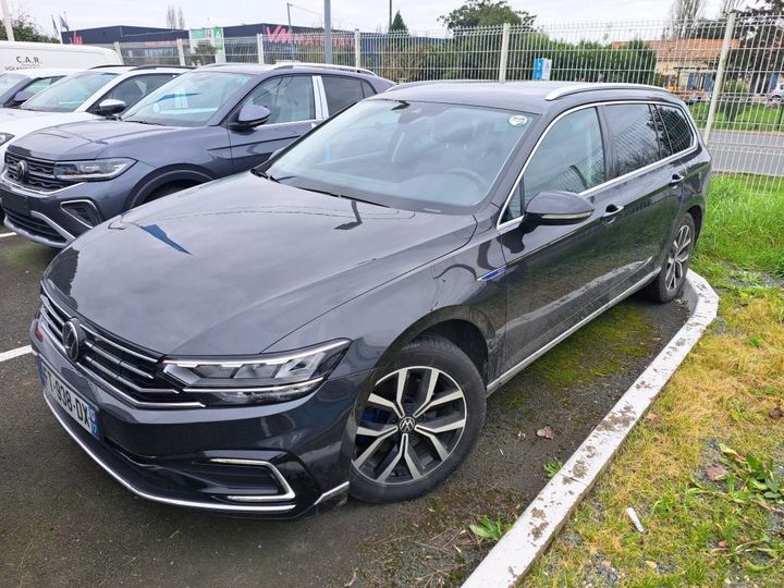 VOLKSWAGEN PASSAT 2020 wvwzzz3czme012296