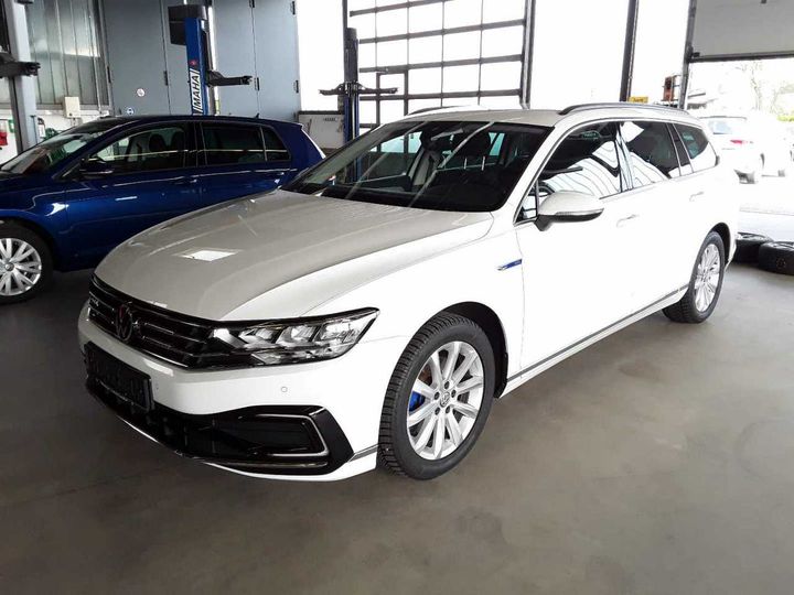 VOLKSWAGEN PASSAT 2021 wvwzzz3czme091671