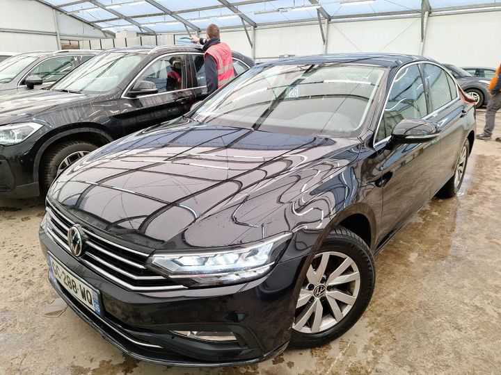 VOLKSWAGEN PASSAT 2021 wvwzzz3czne015640