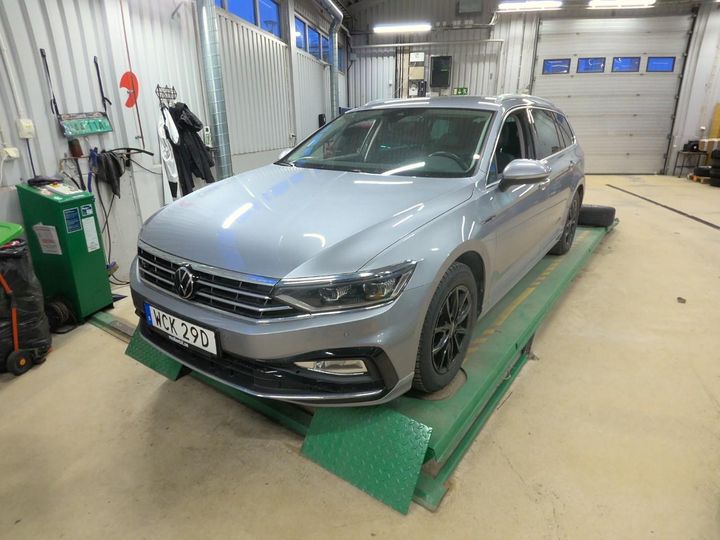 VOLKSWAGEN PASSAT 2021 wvwzzz3czne021404