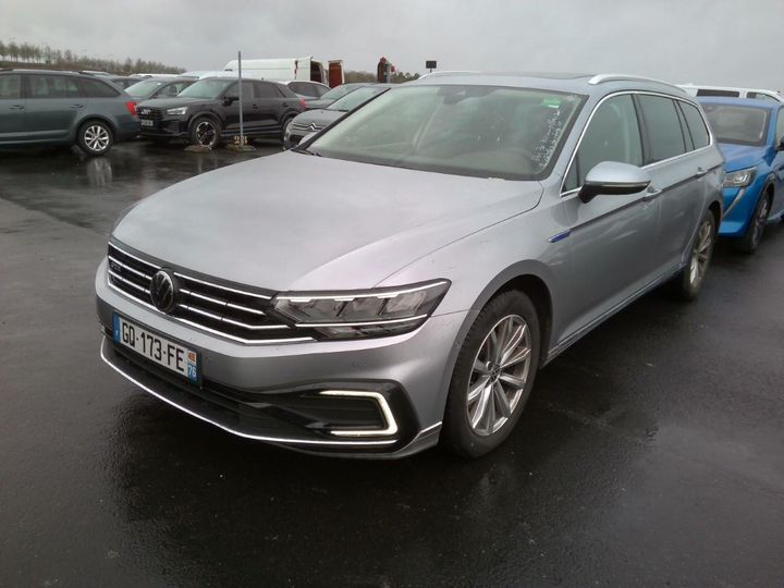 VOLKSWAGEN PASSAT 2023 wvwzzz3czpe073032