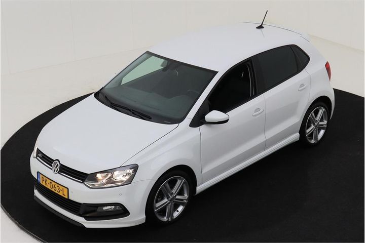 VOLKSWAGEN POLO 2017 wvwzzz6rzhy247743