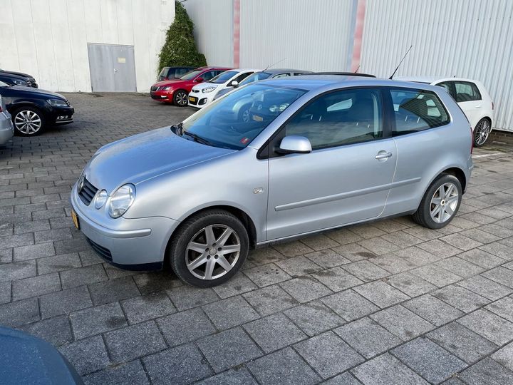 VOLKSWAGEN POLO 2004 wvwzzz9nz5d025050