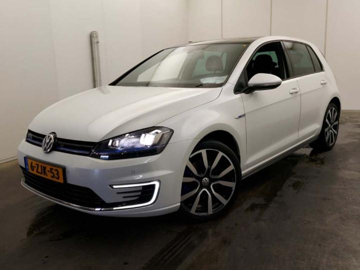 VOLKSWAGEN GOLF 2015 wvwzzzauzfw800830