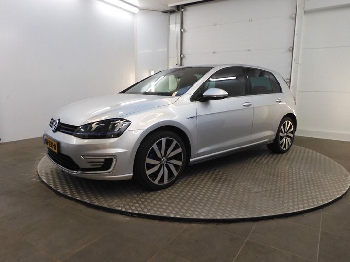 VOLKSWAGEN GOLF 2015 wvwzzzauzfw801642