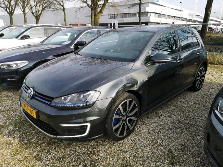 VOLKSWAGEN GOLF 2015 wvwzzzauzfw801726