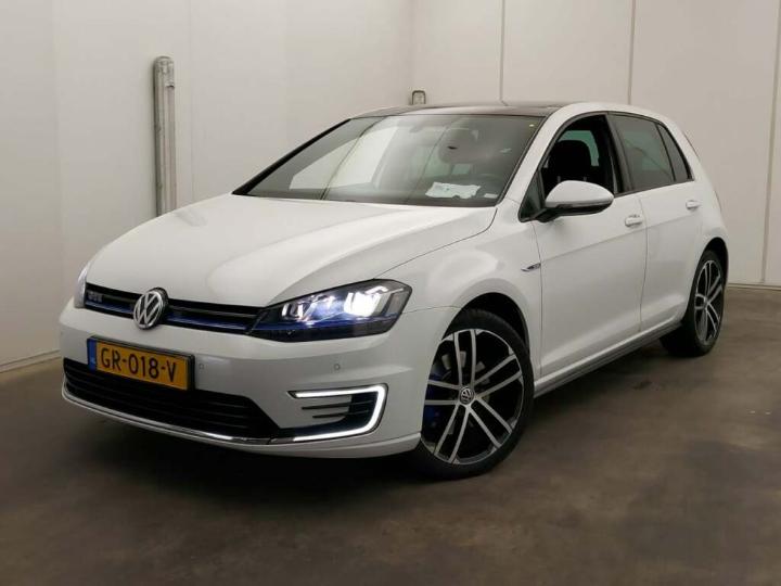 VOLKSWAGEN GOLF 2015 wvwzzzauzfw803508