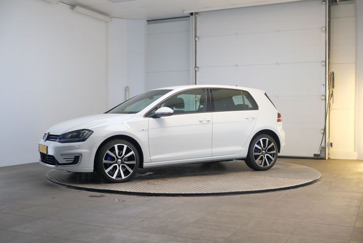 VOLKSWAGEN GOLF 2015 wvwzzzauzfw805109